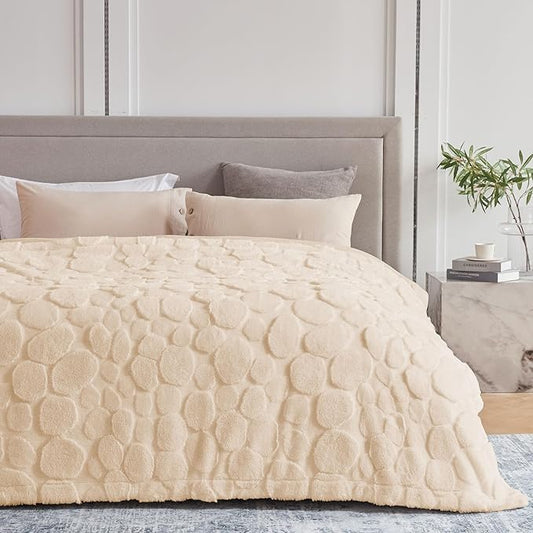 50x70 Inches Ultra-Soft Fuzzy Faux Fur Plush Throw Blanket - Thick, Warm Sherpa for Couch, Sofa, Bedroom, Camping - Decorative Blanket for Cozy Warmth, 680 GSM Cloud Camel Brown
