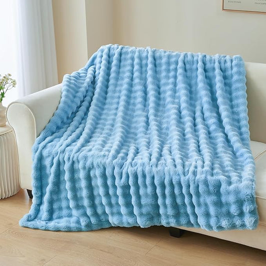 NEWCOSPLAY Faux Fur Twin Blanket Blue Bubble Blanket Thick Warm Soft for Couch Sofa Bed 550GSM (Blue, Twin(60"x80"))