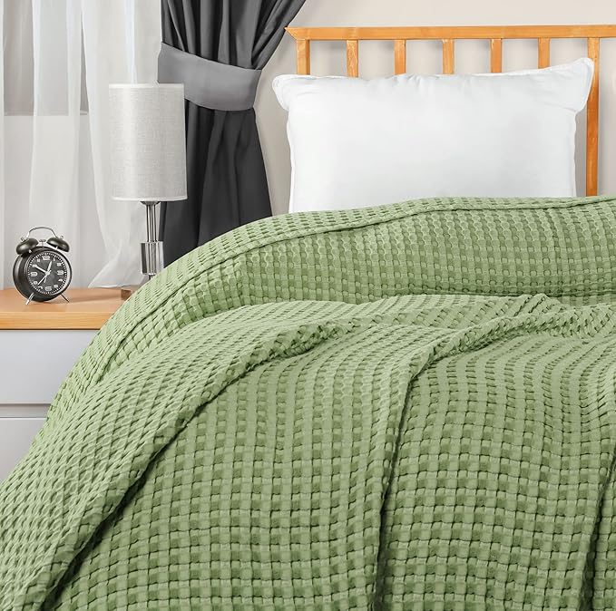 Utopia Bedding Sage Green 100% Cotton Waffle Blanket 300 GSM [King - 90x108 Inch] Soft Lightweight Breathable Bed Blanket for All Season