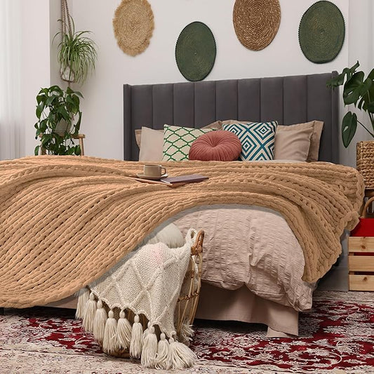 Oatmeal Throw Blanket, 40" x 50" Chunky Knit Blanket, Handmade Warm & Soft Chenille Throw Blanket, Washable Decorative Knit Blanket with Jumbo Chenille Yarn for Couch Bed Sofa