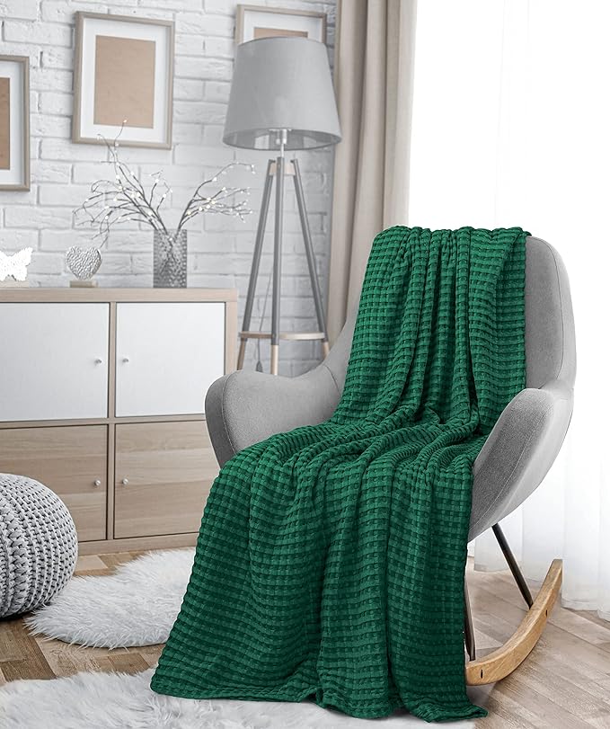 Utopia Bedding Forest Green 100% Cotton Waffle Blanket 300 GSM [King - 90x108 Inch] Soft Lightweight Breathable Bed Blanket for All Season