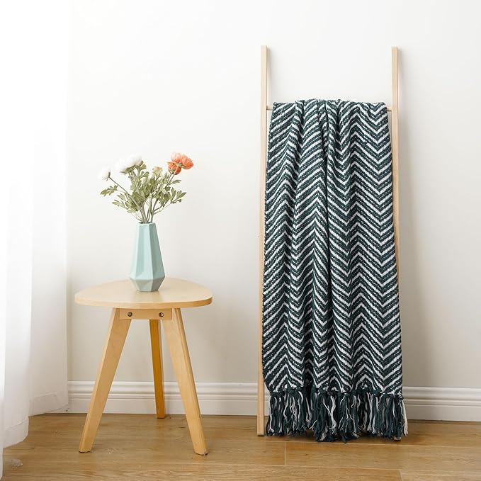 BATTILO HOME Dark Green Throw Blanket for Couch, Decorative Knit Green Blanket for Bed, Super Soft Warm Christmas Green Throws for Fall Winter Home Decor, 50"x60"