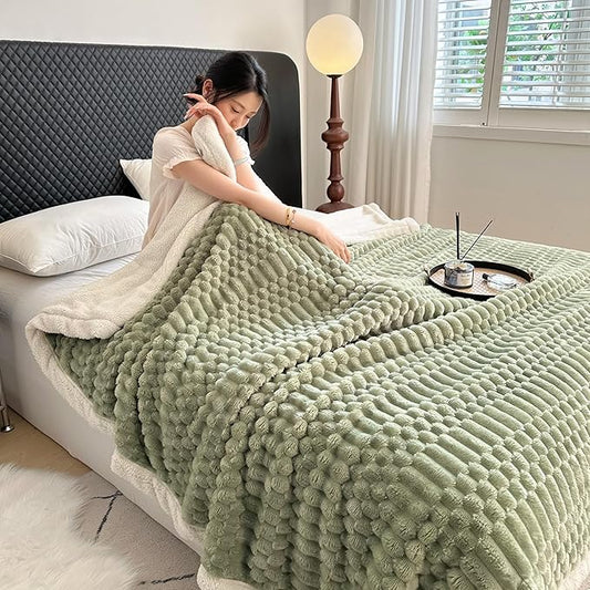 UKELER Sherpa Bed Blanket 80 × 90 inch, Ultra Soft Queen Size Throw Blanket for All Season, 470 GSM Cozy Plush Striped Fleece Blankets for Bedroom Living Room Dorm Hostel Sofa Camping, Green