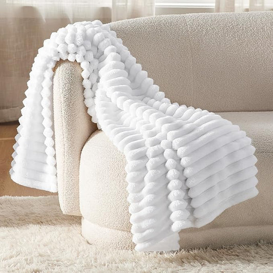 Bedsure White Fleece Blanket for Couch - GentleSoft Cozy Soft Blankets for Women, Cute Small Throws for Girls, 50x70 Inches