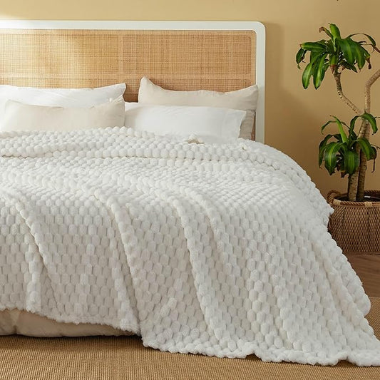 Bedsure King Size Blanket for Bed - Super Soft, Cozy Blankets for Women, Cute Large Fleece Gifts for Girls, Off White, 108x90 Inches
