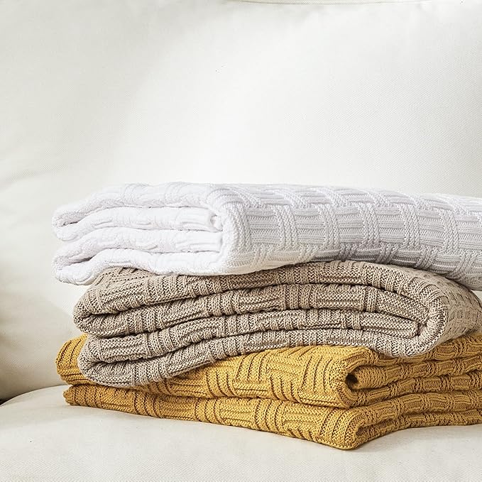 Longhui bedding Pure White Cotton Cable Knit Throw Blanket for Couch Chair Sofa,Soft Cozy Home Decorative Blankets for All Seasons, 50 x 60 Inch Gift a Washing Bag,2.2 pounds Silk Bow Tie Package