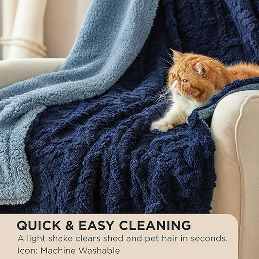 Bedsure Sherpa Fleece Blanket Twin Size for Bed - Fuzzy Soft Cozy Cable Throw for Couch, Thick Warm Blankets for Winter, Navy, 60x80 Inches