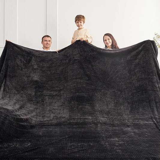 Oversized King Fleece Blanket 120x138 Inches, Seamless Soft Cozy 3D Jacquard Flannel Blanket 10'x11.5' Extra Large for Bed, Sofa, Couch, Travel & Camping, California King Throw, Black Leaf