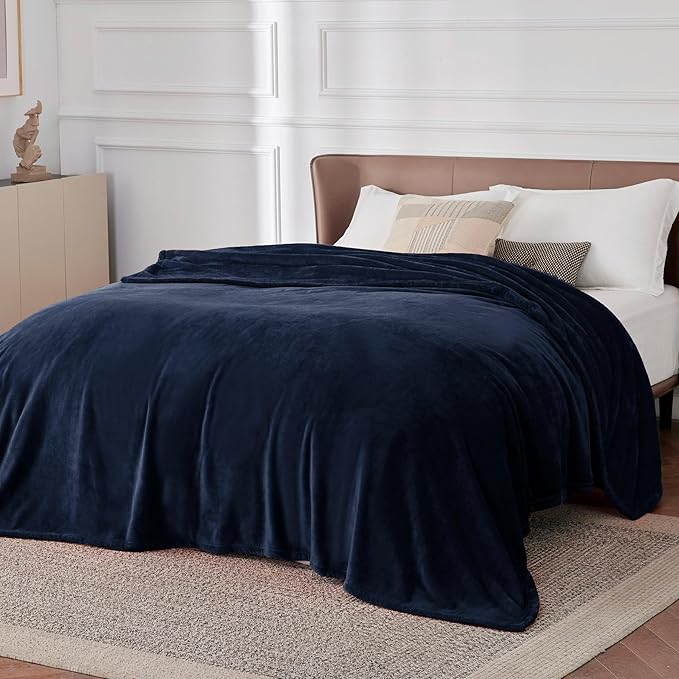 Bedsure Fleece Bed Blankets Full Size Navy - Soft Lightweight Plush Fuzzy Cozy Luxury Blanket Microfiber, 84x90 inches