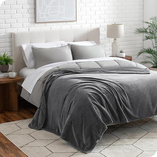 Bare Home Textured Fleece Microplush Blanket - Twin/Twin XL - Lightweight, Ultra Soft Warm Blanket for Bed, Sofa, Couch, Movie Night, Camping, Travel - Chevron Grey