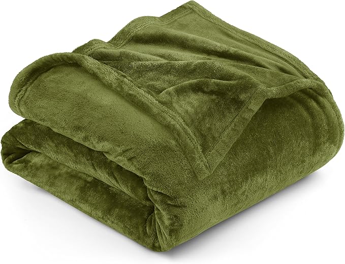 Utopia Bedding Fleece Blanket Full Size Olive 300GSM Luxury Fuzzy Soft Anti-Static Microfiber Bed Blanket (90x84 Inch)