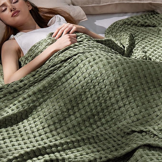 Bedsure Cooling Cotton Waffle Full Size Blanket - Lightweight Breathable Blanket of Rayon Derived from Bamboo for Hot Sleepers, Luxury Throws for Bed, Couch and Sofa, Green, 80x90 Inches