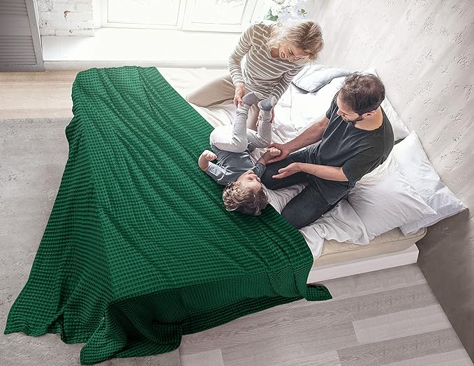 Utopia Bedding Forest Green 100% Cotton Waffle Blanket 300 GSM [King - 90x108 Inch] Soft Lightweight Breathable Bed Blanket for All Season