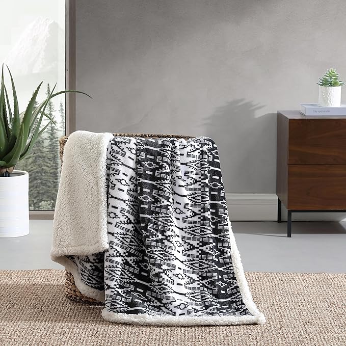 Eddie Bauer - Blanket, Super Soft Reversible Sherpa & Brushed Fleece Bedding, Throw Blankets for Couch, Ideal for Lounging (San Juan Grey)