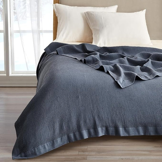 Great Bay Home 100% Cotton Blanket for Twin Size Bed | Lightweight and Breathable Waffle Weave Blankets for Summer & Spring | Versatile, Layering Navy Bed Blanket, Ocean Blue, 90x66 inches