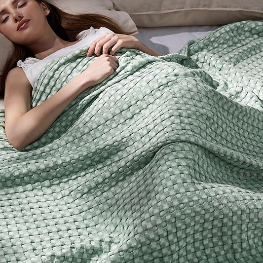 Bedsure Cooling Cotton Waffle Full Size Blanket - Lightweight Breathable Blanket of Rayon Derived from Bamboo for Hot Sleepers, Luxury Throws for Bed, Couch and Sofa, Sage Green, 80x90 Inches
