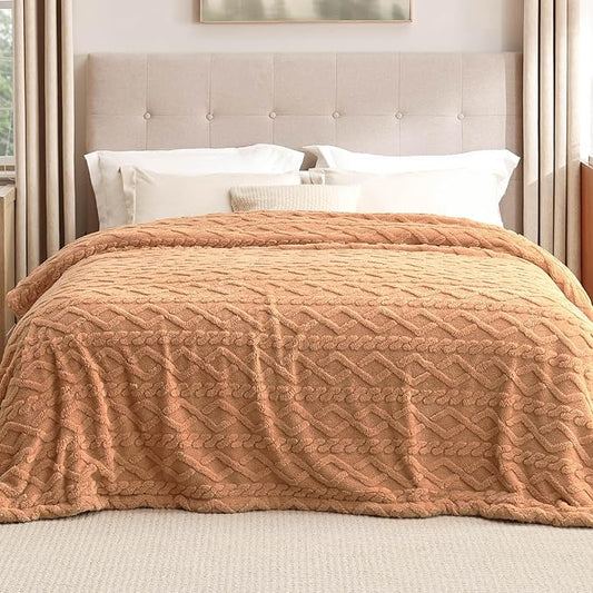 Bedsure Sherpa King Size Blanket for Bed- Fleece Soft Cozy Fuzzy Cable Blankets for Women, Thick Warm for Winter and All Seasons, Light Brown, 108x90 Inches