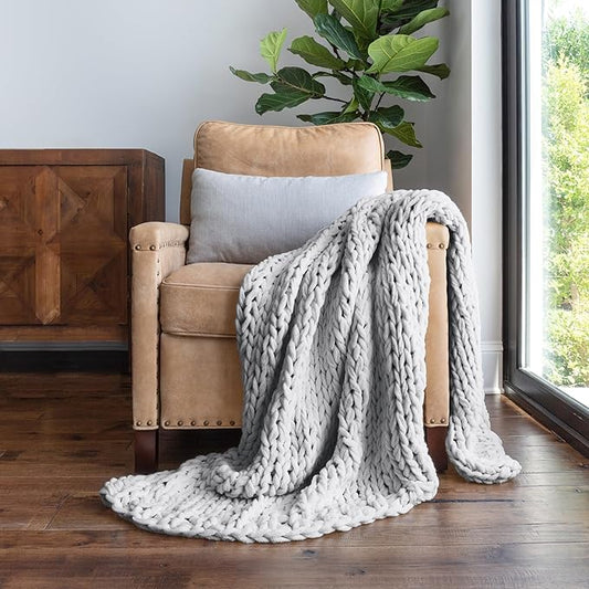 Linen Market Beddings Oversized Chunky Knit Throw Blanket Acrylic Hypoallergenic - 47'' x 59'' Cozy Home Accent for Snuggling, Lounging, and Stylish Décor (Light Gray)
