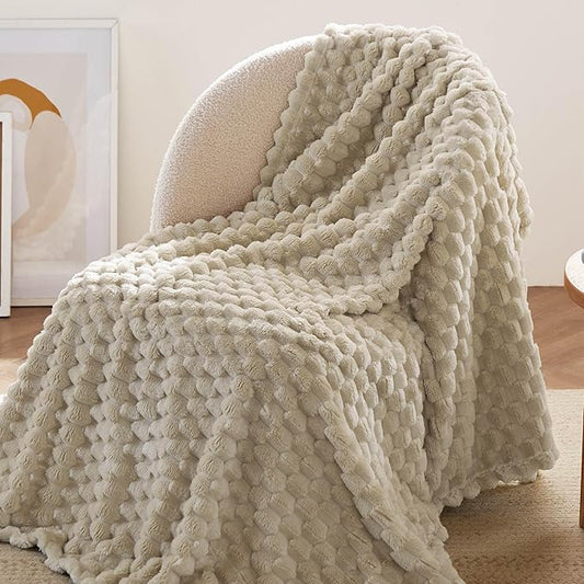Bedsure Throw Blanket for Couch - Super Soft, Cozy Blankets for Women, Cute Small Fleece Gifts for Girls, Light Brown, 50x70 Inches