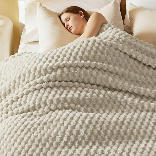 Bedsure King Size Blanket for Bed - Super Soft, Cozy Blankets for Women, Cute Large Fleece Gifts for Girls, Light Brown, 108x90 Inches