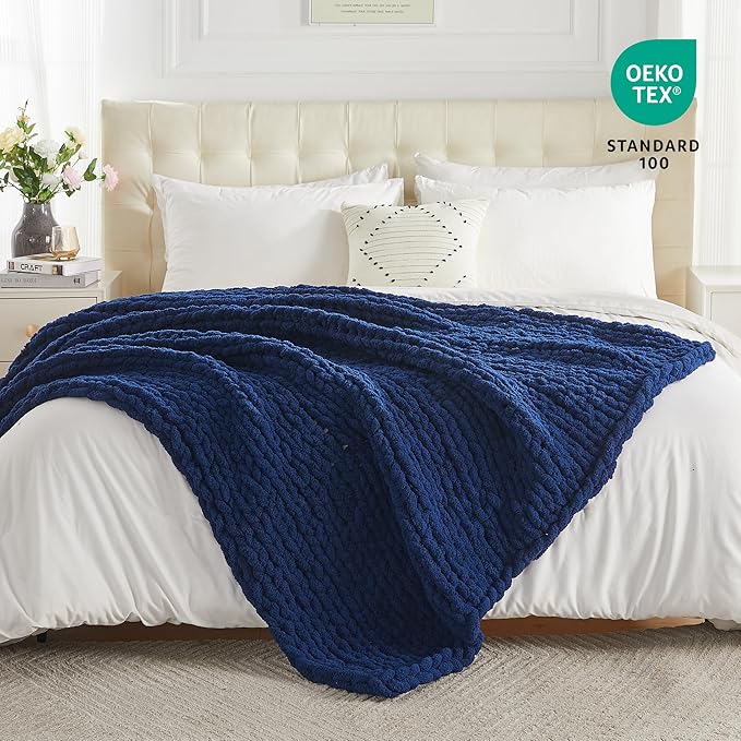 Carriediosa Chunky Knit Throw Blanket 60" X 80" Twin, 100% Hand Made Large Chenille Loop Yarn Soft Fluffy Throws for Couch Sofa Bed, Big Crochet Cozy Heavy Thick Cable Woven Blankets, Navy Blue