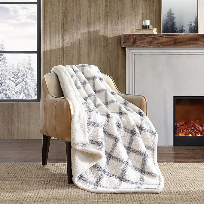 Eddie Bauer - Blanket, Super Soft Reversible Sherpa & Brushed Fleece Bedding, Throw Blankets for Couch, Ideal for Lounging (Bunkhouse Beige/Charcoal)