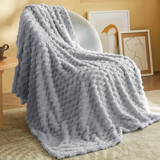 Bedsure Cozy Throw Blanket for Women - Soft Throw Blankets for Couch, Cute Small Fleece Gifts for Girls, Cloudy Gray, 50x60 Inches
