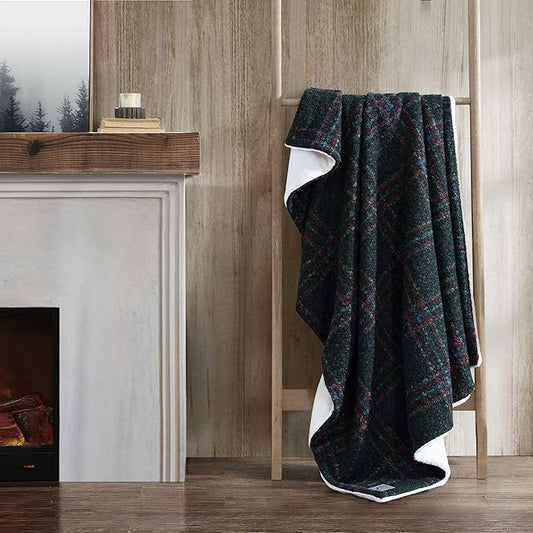 Eddie Bauer - Throw Blanket, Boucle Bedding with Faux Fur Reverse, Soft & Cozy Plaid Home Decor (Tarrytown Plaid Green, 50" x 70")